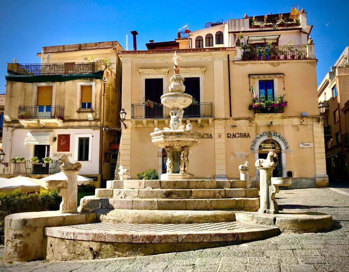 Casa Lionessa Lägenhet Taormina Exteriör bild